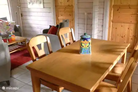 Vakantiehuis Nederland, Gelderland, Winterswijk chalet De Specht woonkamer