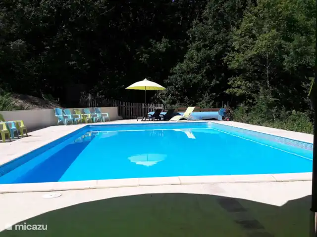 Location de Vacances France, Tarn-et-Garonne, Valeilles, maison de vacances - Tournesol piscine