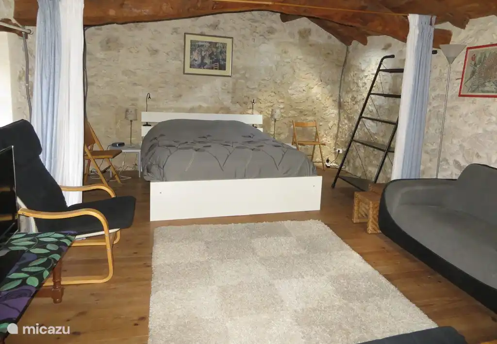 sitting-sleeping area