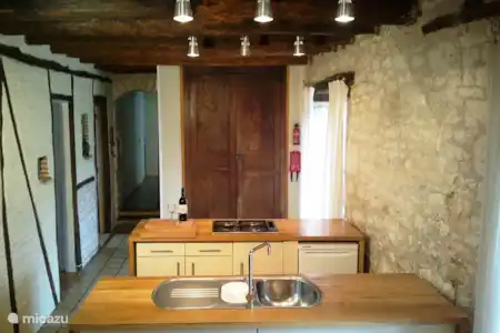 Vakantiehuis Frankrijk, Lot, Souillac villa Ciel Bleu De keuken