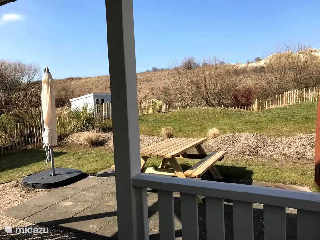 Garden with view on dunes