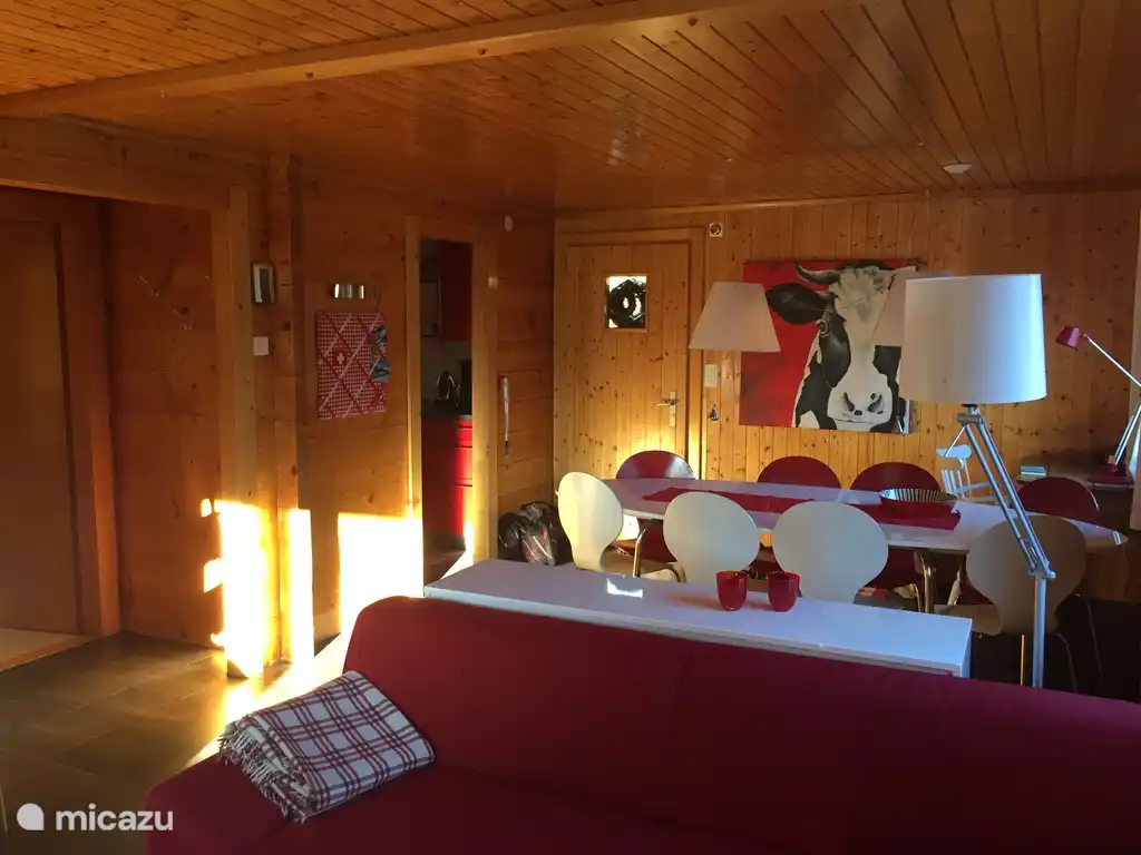 Chalet Respiri apartamento en planta alta en Suiza, Valais, Fiesch - Apartamento