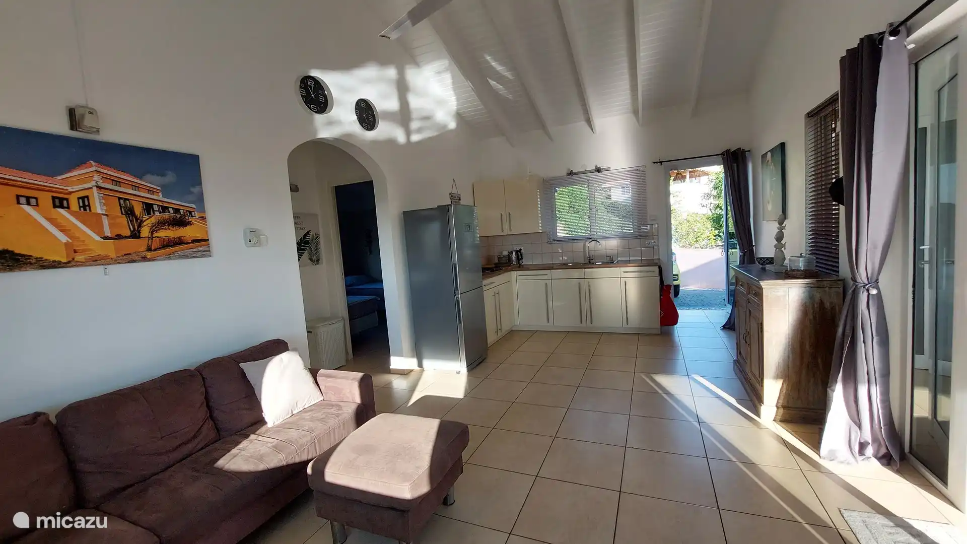 Wohnbereich mit integrierter Küche