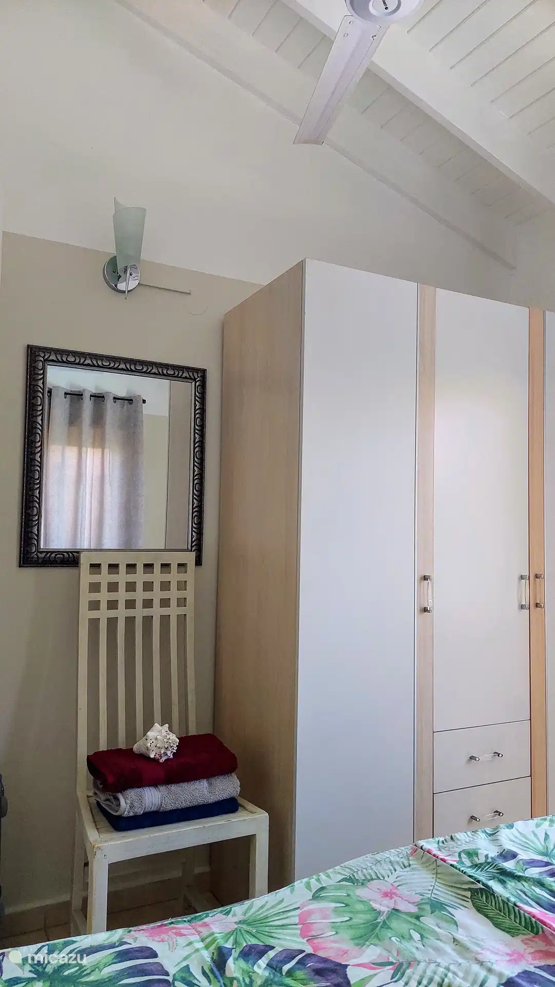 Schlafzimmer 1 - Kleiderschrank