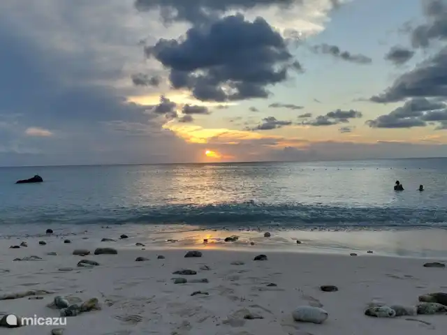 villa en Curazao, Bandabou (oeste), Fontein – Villa Coco, con piscina Playa Daiboo mit Sonnenuntergang