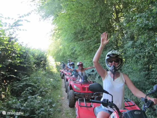 Les Moulins au bord du lac | France, Nièvre, Corancy - chalet quad dans la région
Il y a plusieurs propriétaires