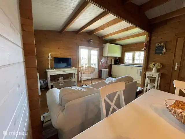 Les Moulins au bord du lac | France, Nièvre, Corancy - chalet chalet intérieur