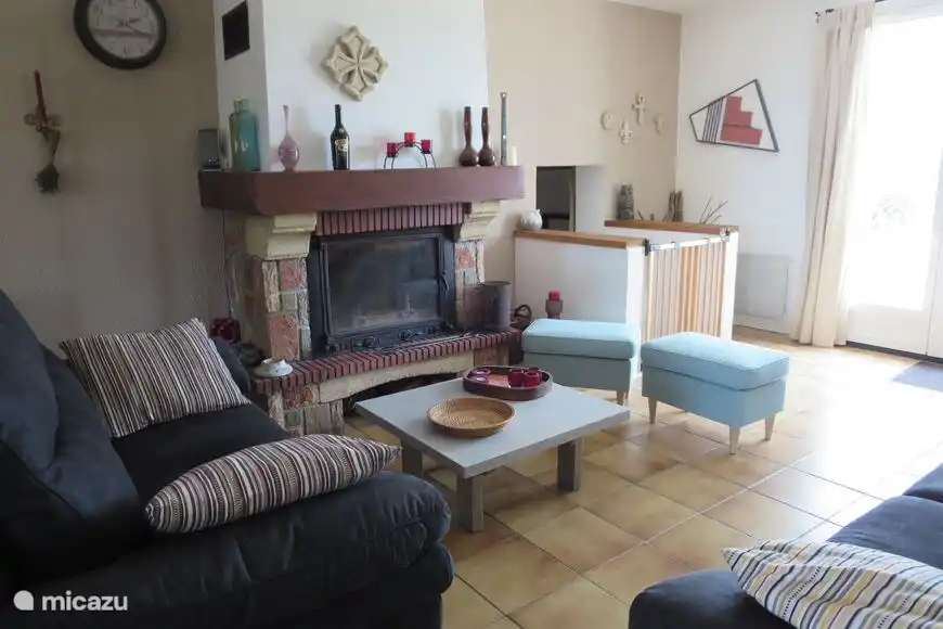 Séjour avec coin salon