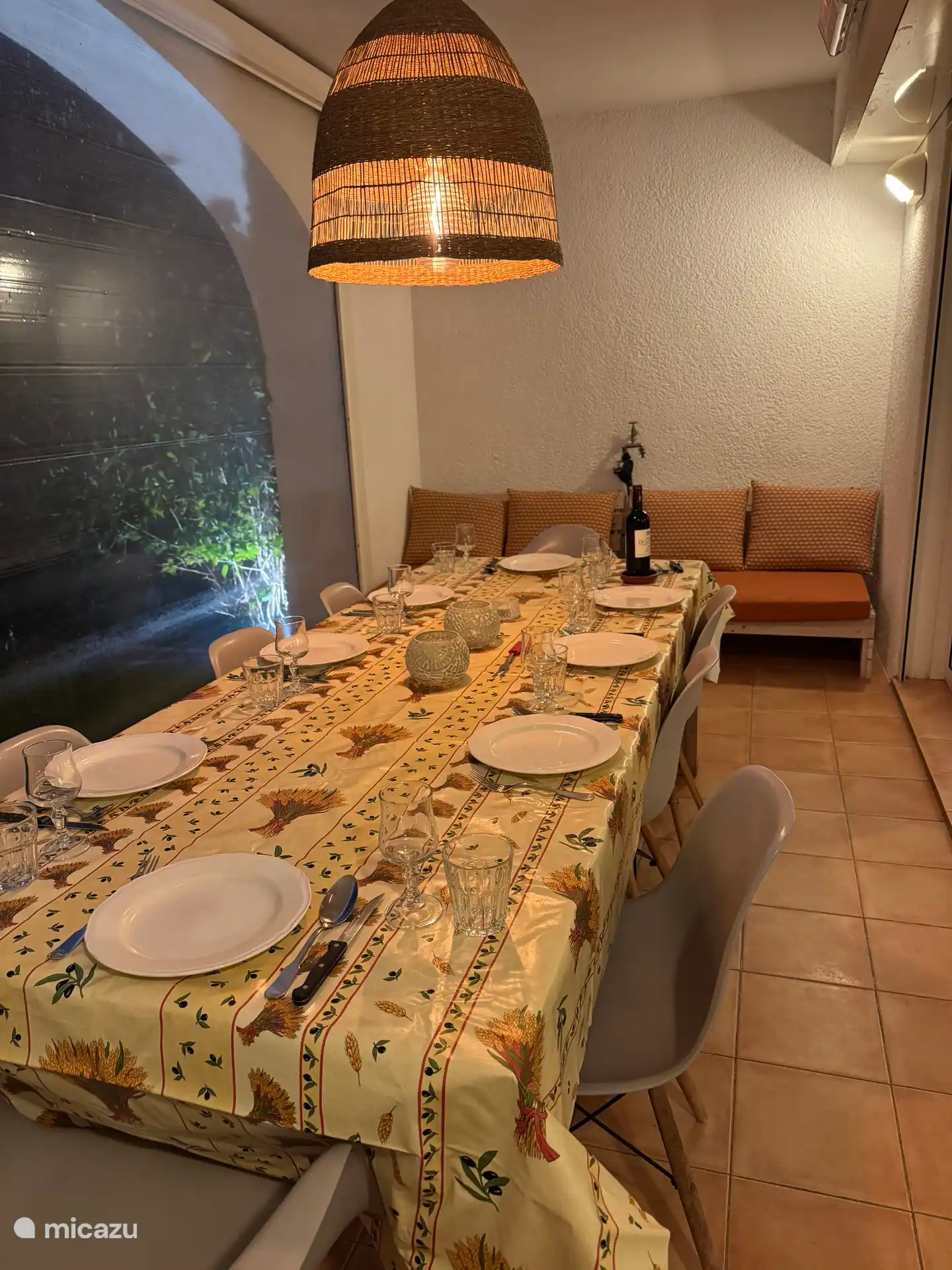 Cozy dinner with family.