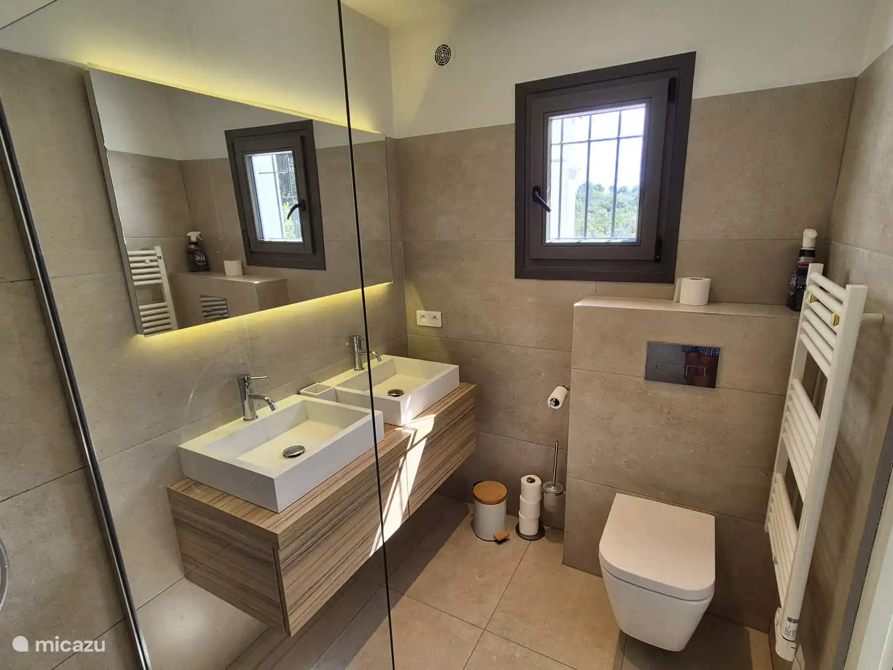 Villa Valbonne Badkamer