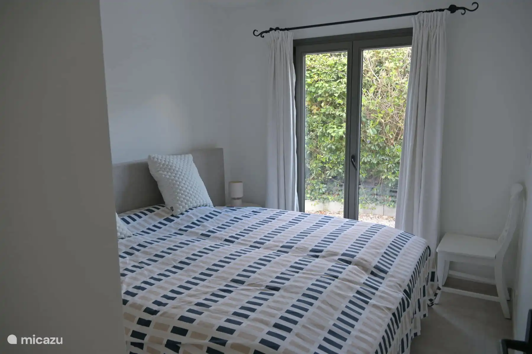 Villa Valbonne slaapkamers (3 met airconditioning)