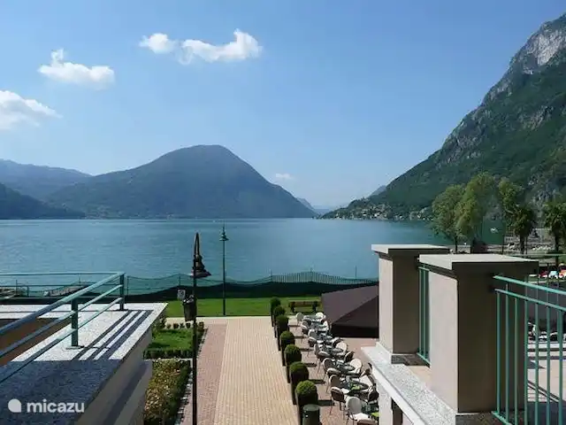 Appartement vue lac P12.1 | Italie, Lacs italiens , Porlezza - appartement Vue sur le lac et les montagnes depuis la première chambre.