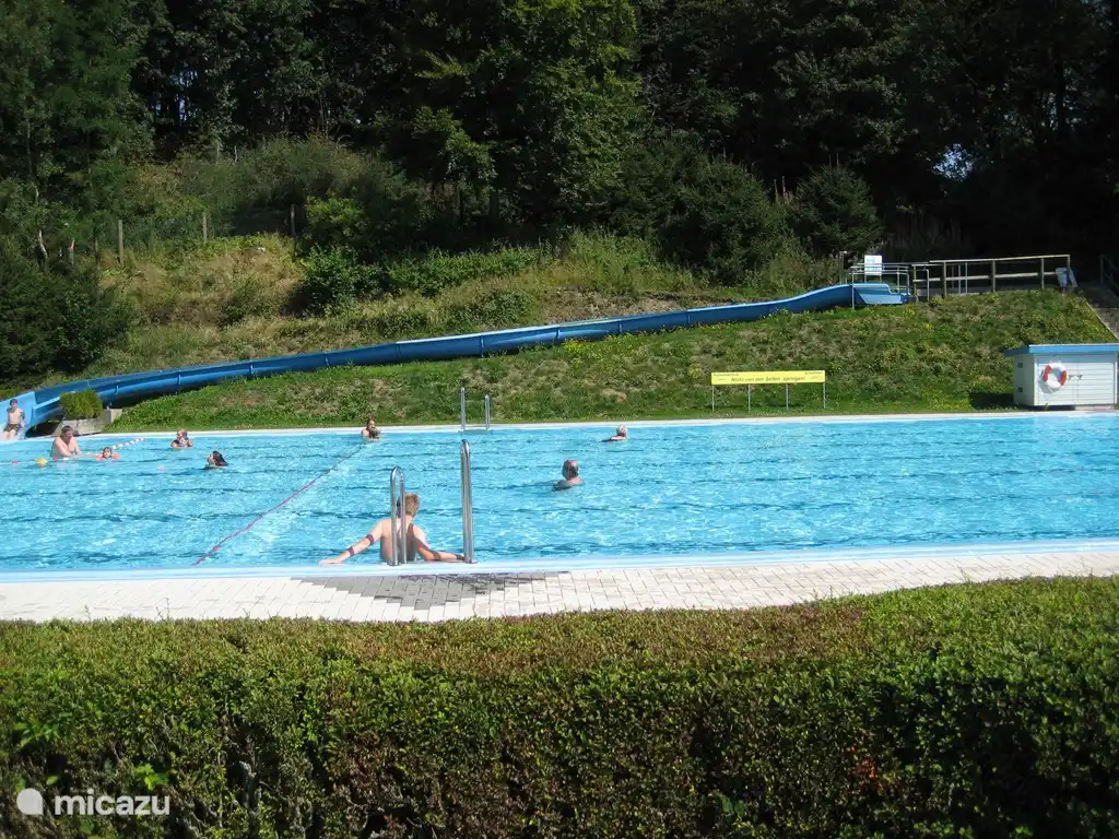 heated swimming pool 5km from the Ferienpark