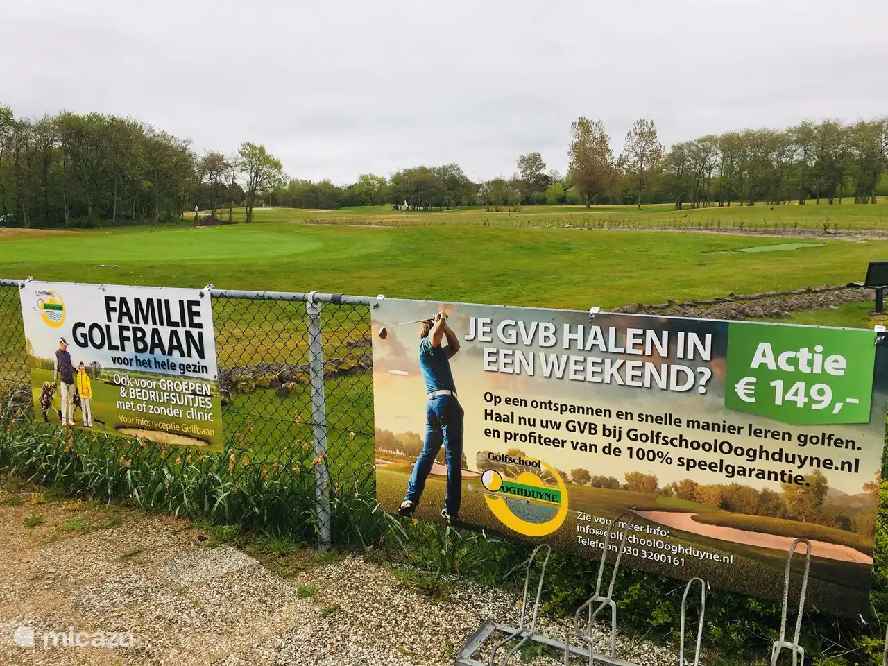 Golf 9 trous de statut A à proximité immédiate