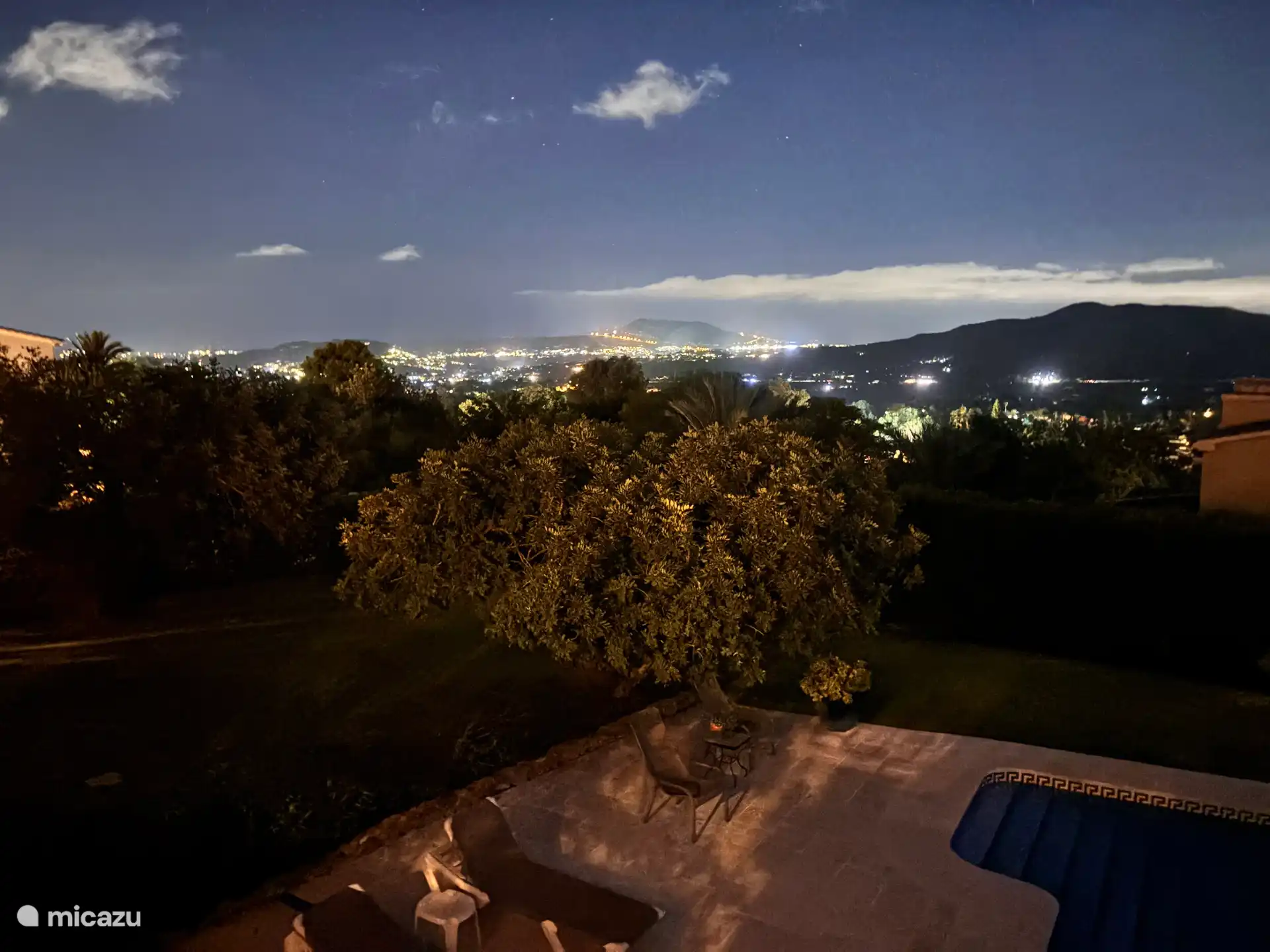 La vista desde la naya también es muy especial por la tarde.