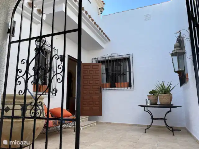 Casa Montgo huren in Spanje, Costa Blanca, Jávea - villa Een typisch Spaanse patio.