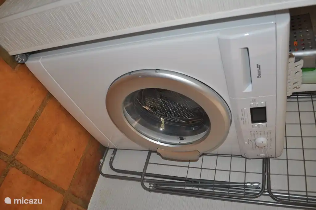 Baño en planta baja.