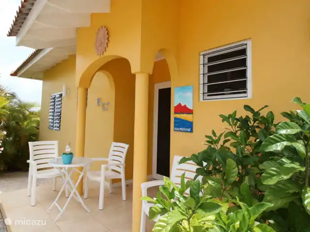 Villa Meerfarbe mit Meerblick + Pool huren in Curaçao, Banda Abou (west), Fontein - villa Entree