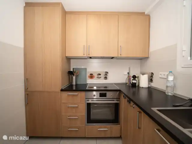 Porto de Cambrils | Espagne, Costa Dorada, Cambrils - appartement Cuisine entièrement équipée.