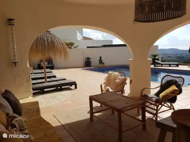 Casa Las Palmeras avec vue sur la mer | Espagne, Costa Blanca, Moraira - villa Bel endroit à l'ombre