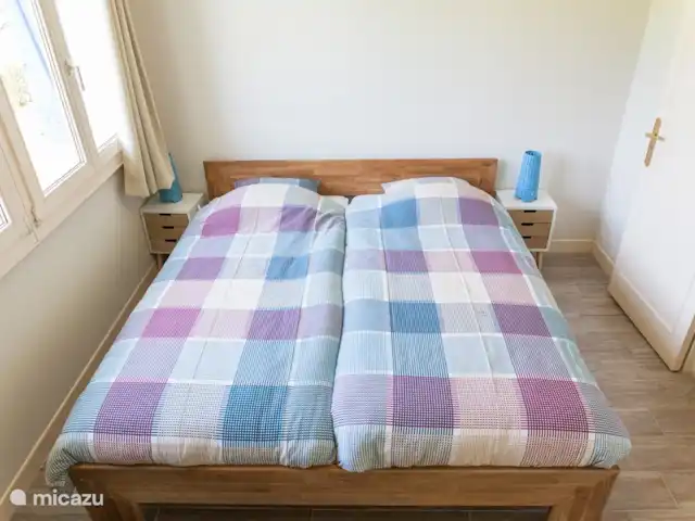 Les Giraudors | France, Loire, Saint-Firmin-sur-Loire - maison de vacances Une des deux chambres doubles. Il y a aussi deux chambres simples.