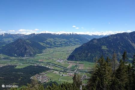 Uitzicht op het Zillertal