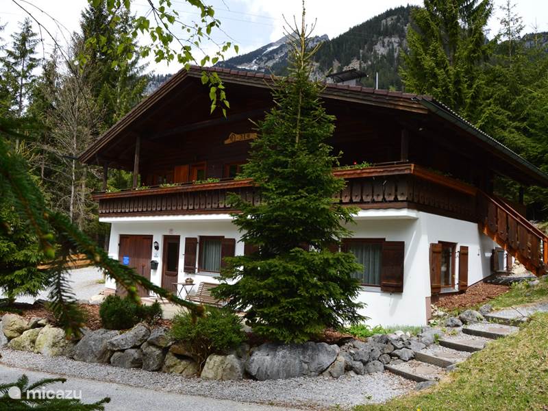 Holiday home in Austria, Tyrol, Maurach Chalet Q-alm upstairs