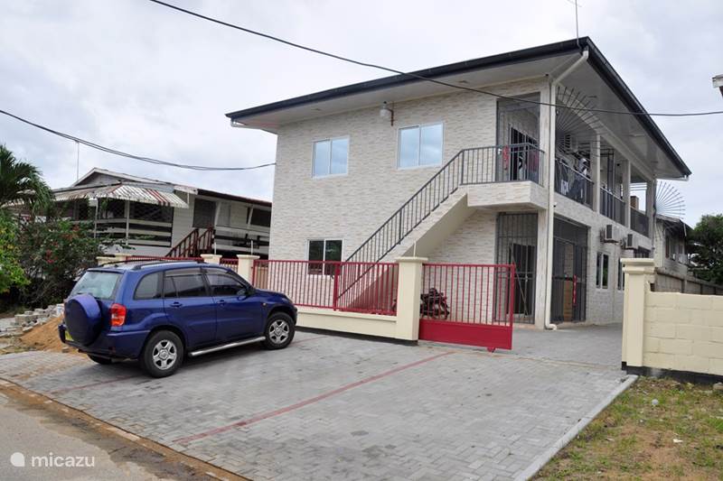 Vakantiehuis Suriname, Paramaribo, Paramaribo Appartement Riando- Rainville appartement