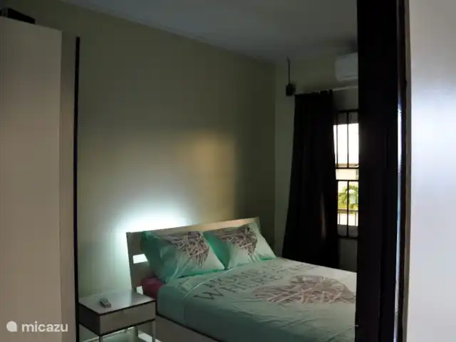 Location de Vacances Suriname, Paramaribo, Paramaribo, appartement - Appartement Riando-Rainville Chambre à coucher avec garde-robe