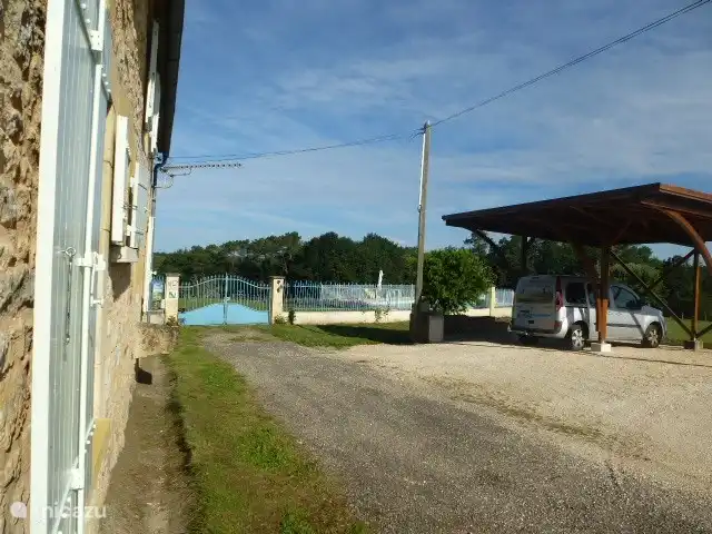 amarie en Francia, Dordoña, Saint-Romain-de-Monpazier - casa vacacional cochera.