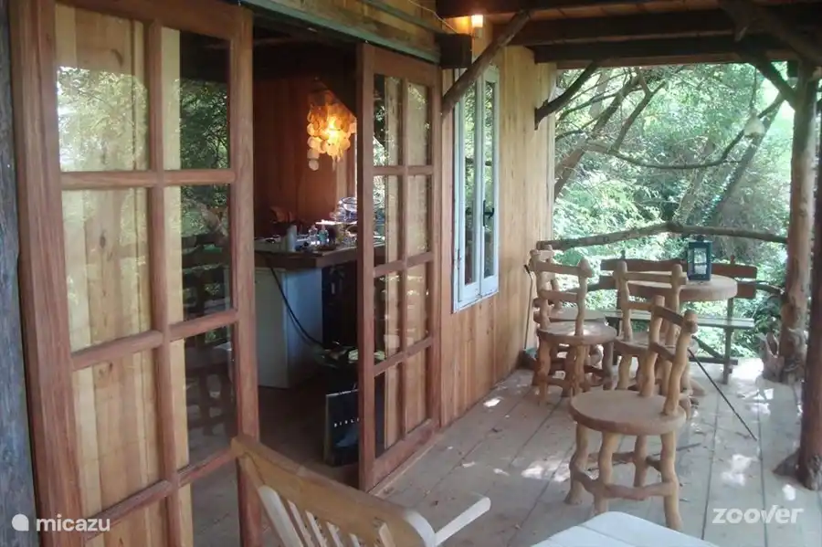 Glückliche Donkeys - Lodge in Italien, Toskana, Uzzano - glamping / safarizelt / yurt