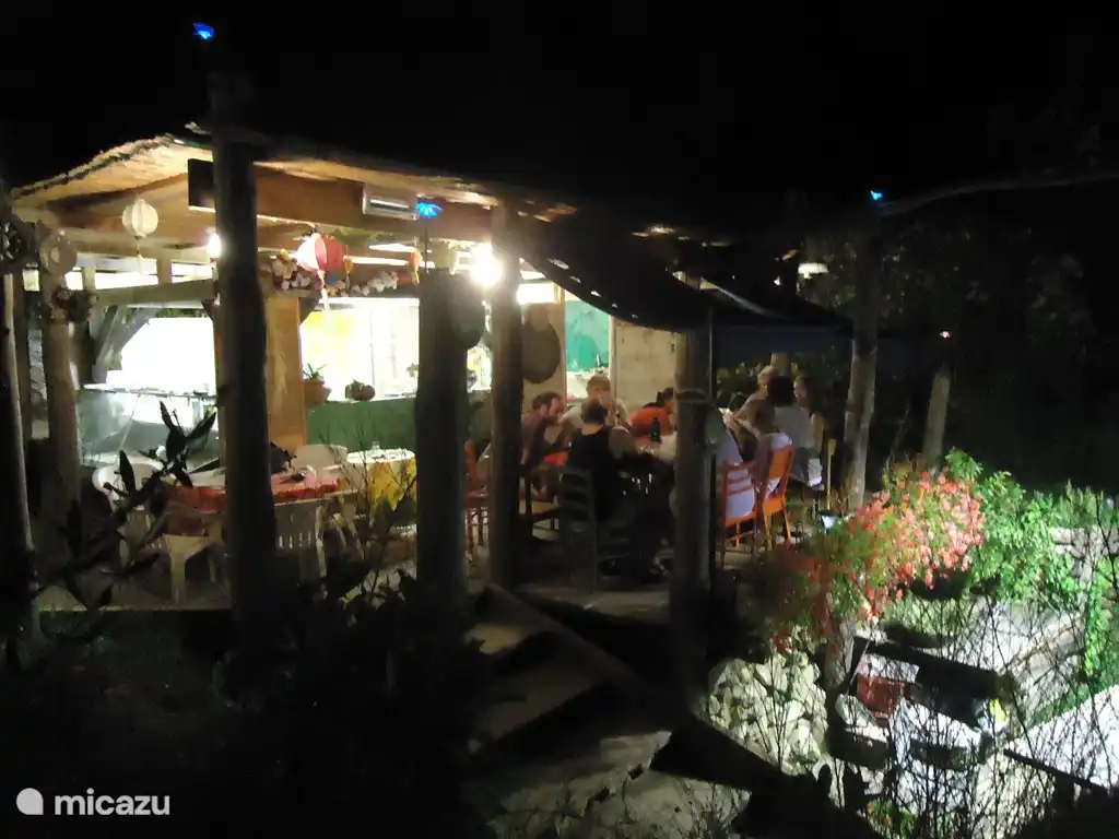 Abends Geselligkeit, wie Sie wollen.