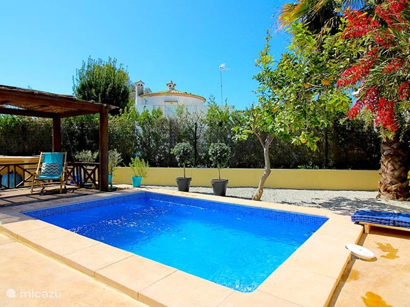 Holiday home in Spain, Majorca, Alcúdia Villa Villa, pool just 200m from the beach