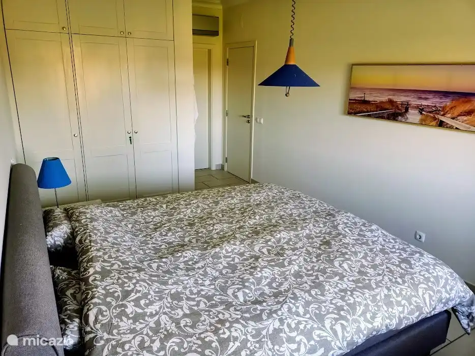 chambre en suite avec lits boxspring de qualité