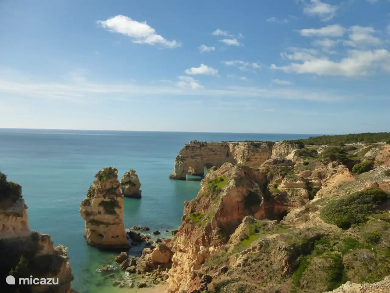 Les falaises de Praia da Marinha