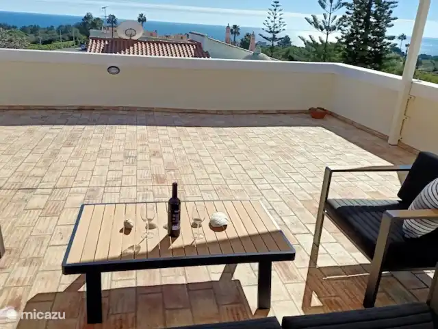 Maison Catherine | Portugal, Algarve, Carvoeiro - appartement Wow terrasse panoramique sur le toit avec vue mer et terre