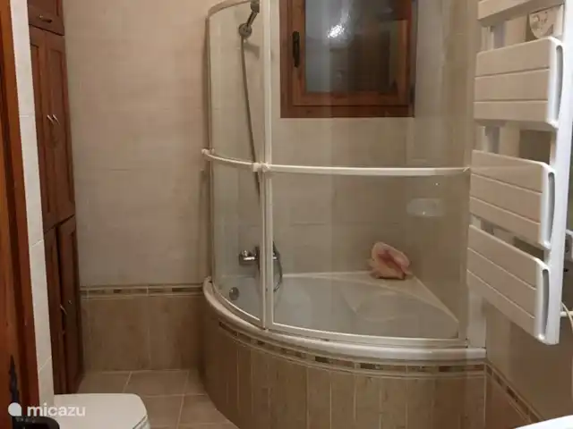 villa huren in Spanje, Mallorca, Cala Vinyes – Villa Mar / Sol de Mallorca tweede badkamer