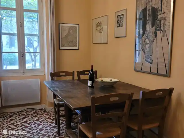 Location de Vacances France, Bouches-du-Rhône, Saint-Étienne-du-Grès, maison de vacances - Maison avec piscine privée et jardin Coin salon du salon