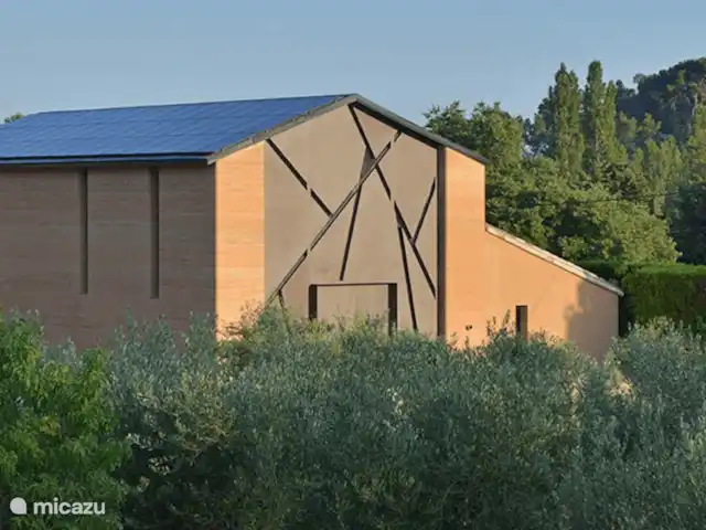 Location de Vacances France, Bouches-du-Rhône, Saint-Étienne-du-Grès, maison de vacances - Maison avec piscine privée et jardin Domaine de Trévallon à 6 minutes en voiture