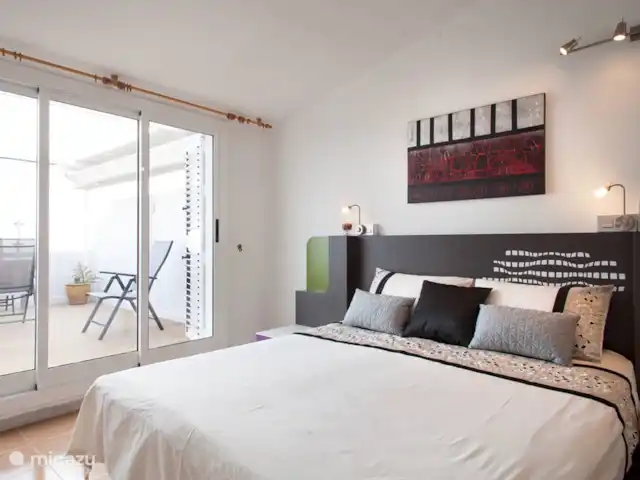 penthouse huren in Spanje, Costa Blanca, La Mata – Jardin del Mar Masterbedroom met Kingsize bed