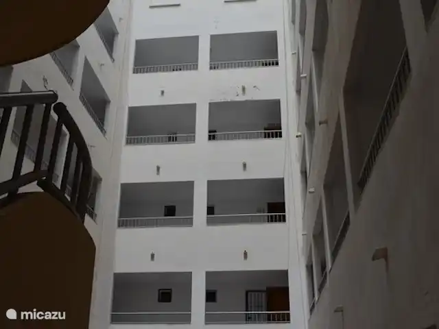 penthouse huren in Spanje, Costa Blanca, La Mata – Jardin del Mar Open gaanderij, dus geen vieze luchtjes in de gang
