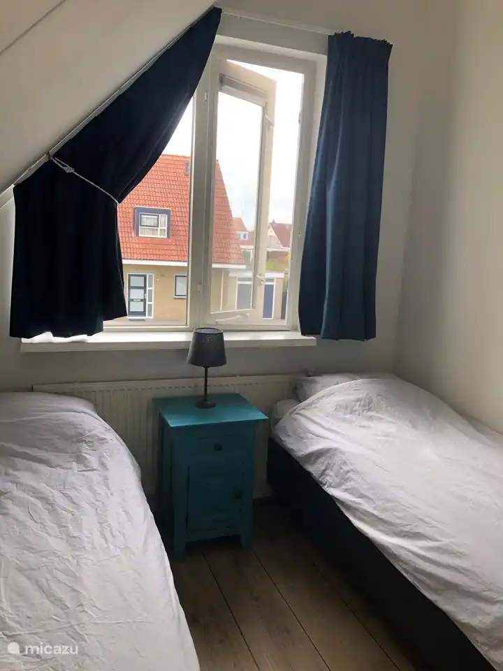 Schlafzimmer an der Vorderseite