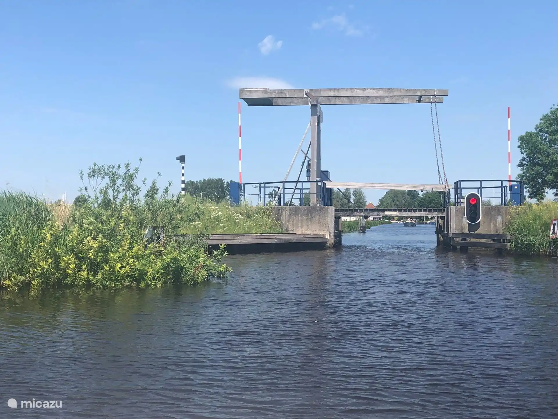 Brücke vom Sneekermeer nach Terherne