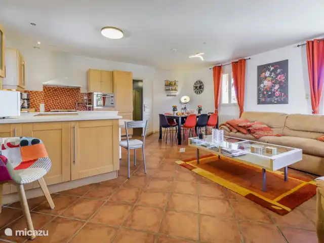 Parignac | France, Lot, Payrignac - villa Le salon