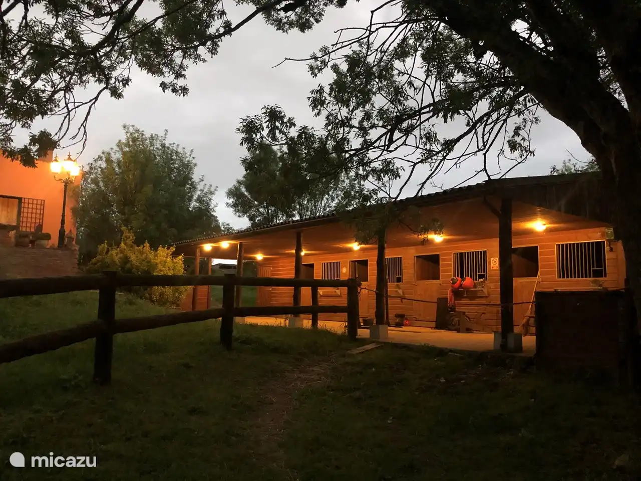 farm &amp; horse stables