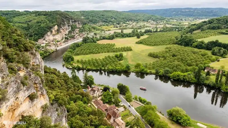 Dordo&#241;a: el departamento de los 1000 castillos