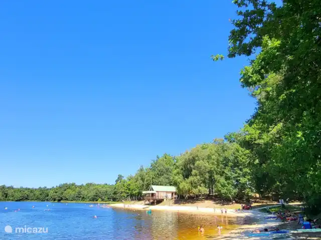 Chalet Château le Verdoyer 4**** | France, Dordogne, Champs-Romain - chalet Grand lac de baignade à 5 min. distance