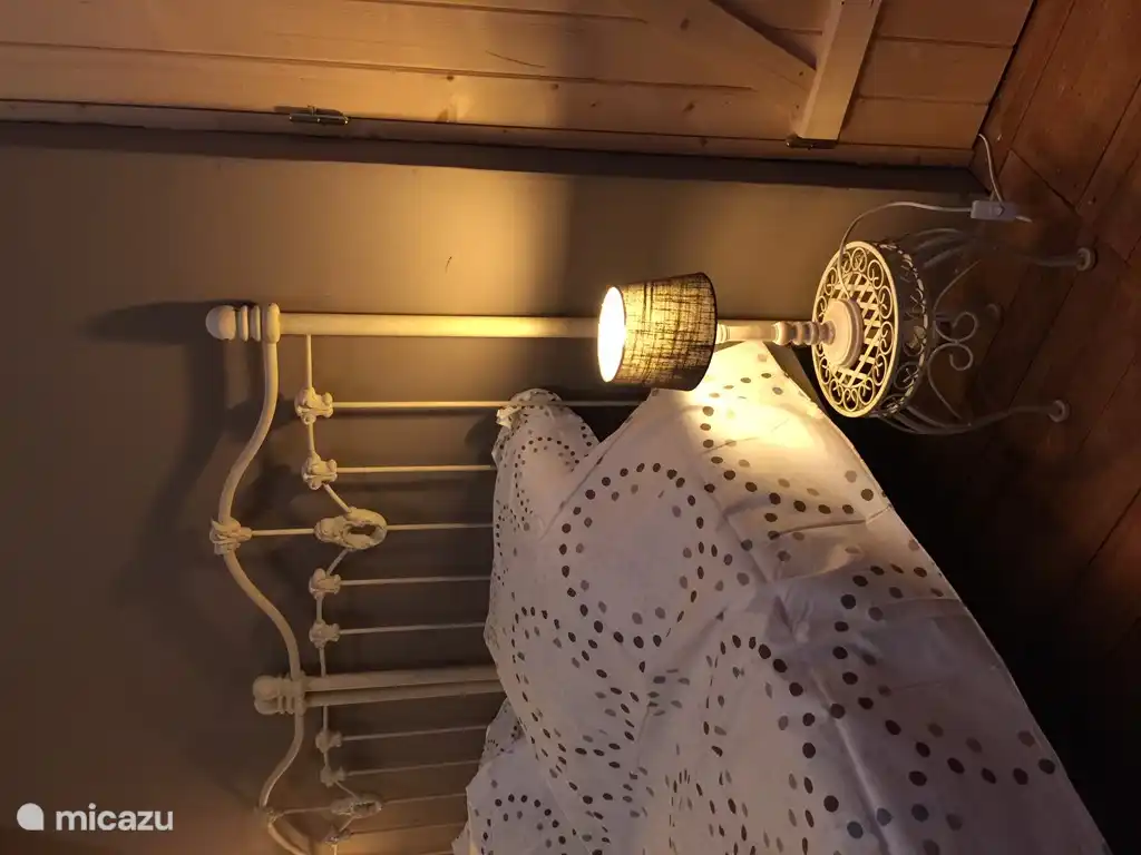 knus lezen bij de lamp