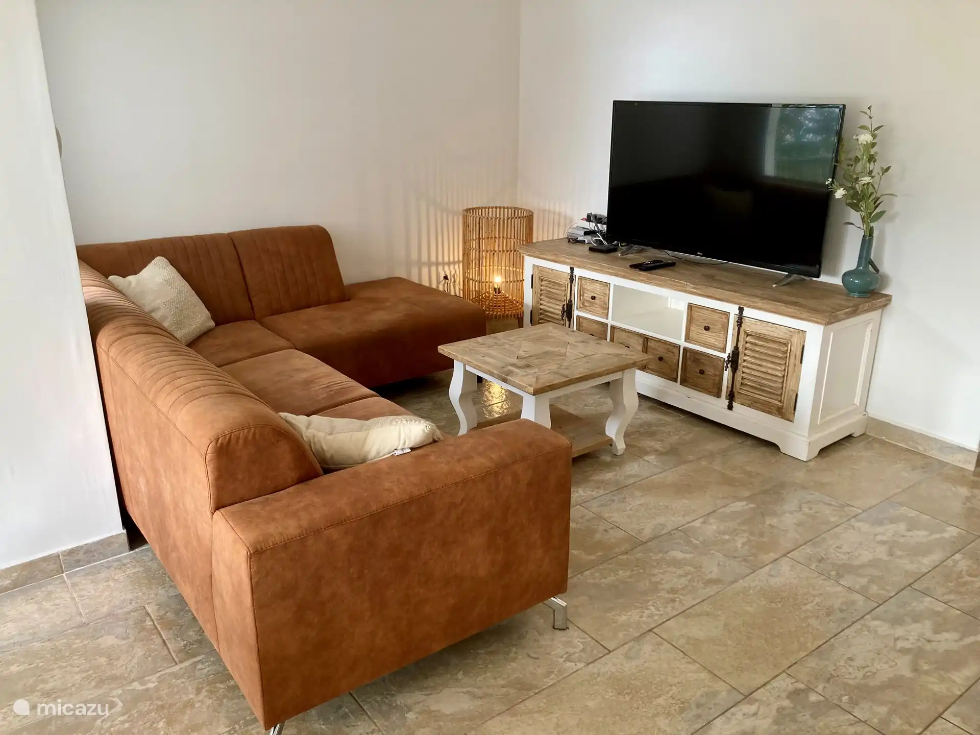 Wohnzimmer mittlere Etage