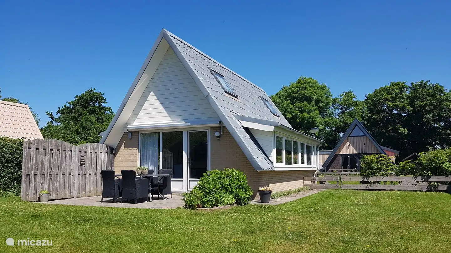 Maximum privacy, Netherlands, North Holland, Callantsoog, holiday house Sandpark 128